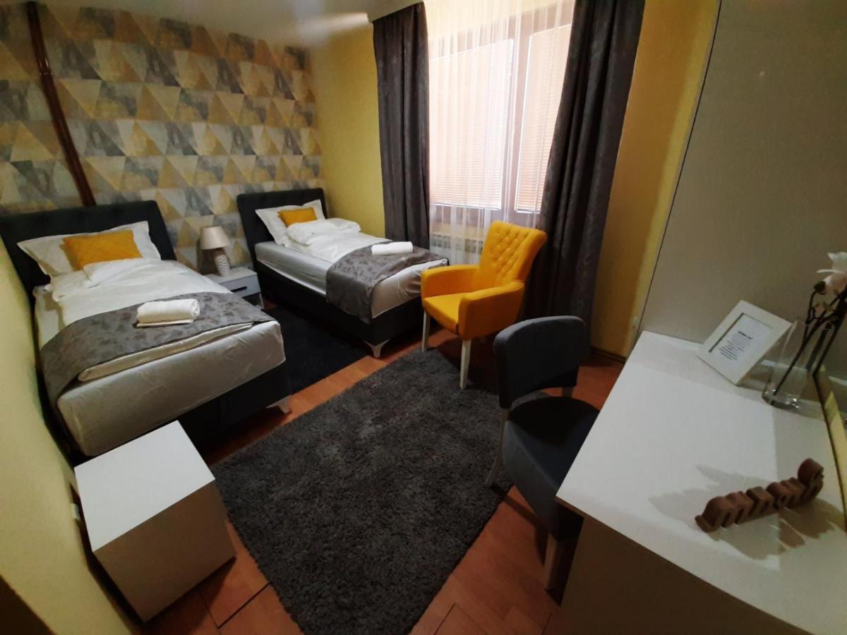 Apartman Lara Foca Exterior foto
